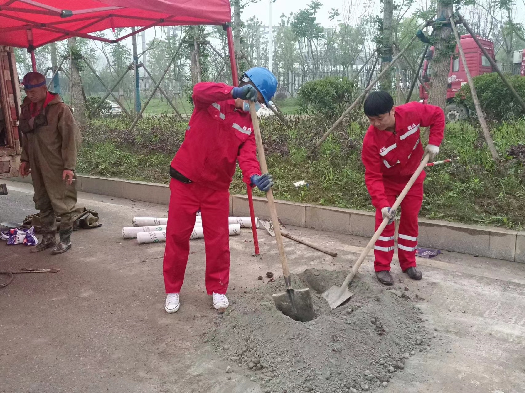 南票管道疏通哪家好】及时进行市政管道清淤